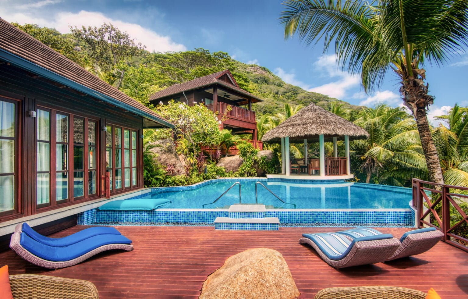 2br labriz retreat pool deck 2