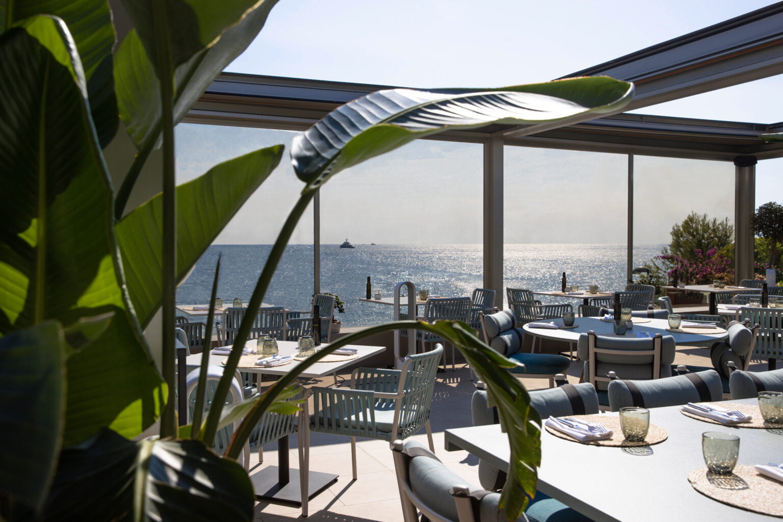 Hotel Royal Riviera, najlepsze hotele we Francji, luksusowe wczasy we Francji, zwiedzanie Francji z przewodnikiem, ekskluzywne hotele we Francji (14)
