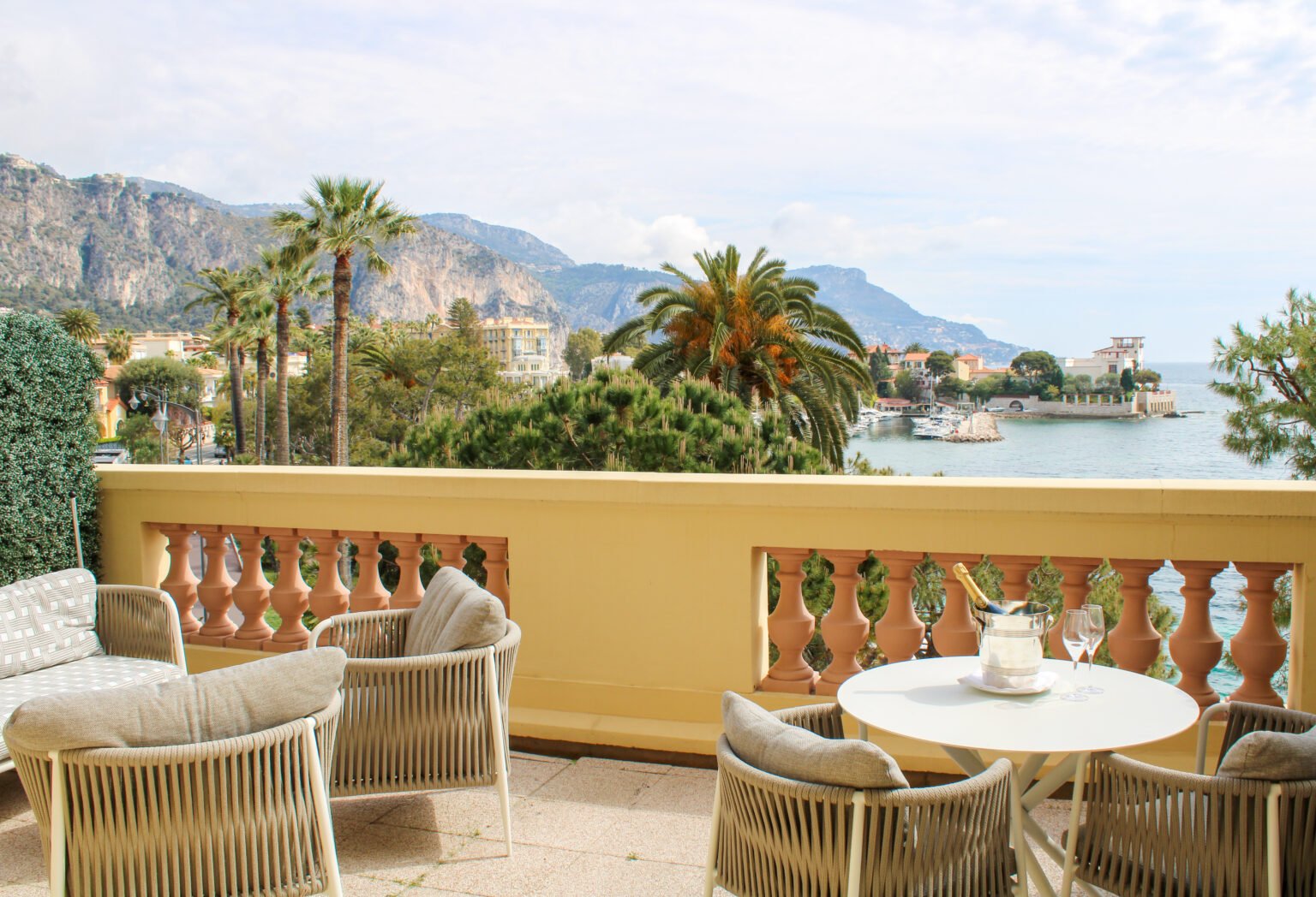 Hotel Royal Riviera, najlepsze hotele we Francji, luksusowe wczasy we Francji, zwiedzanie Francji z przewodnikiem, ekskluzywne hotele we Francji (30)