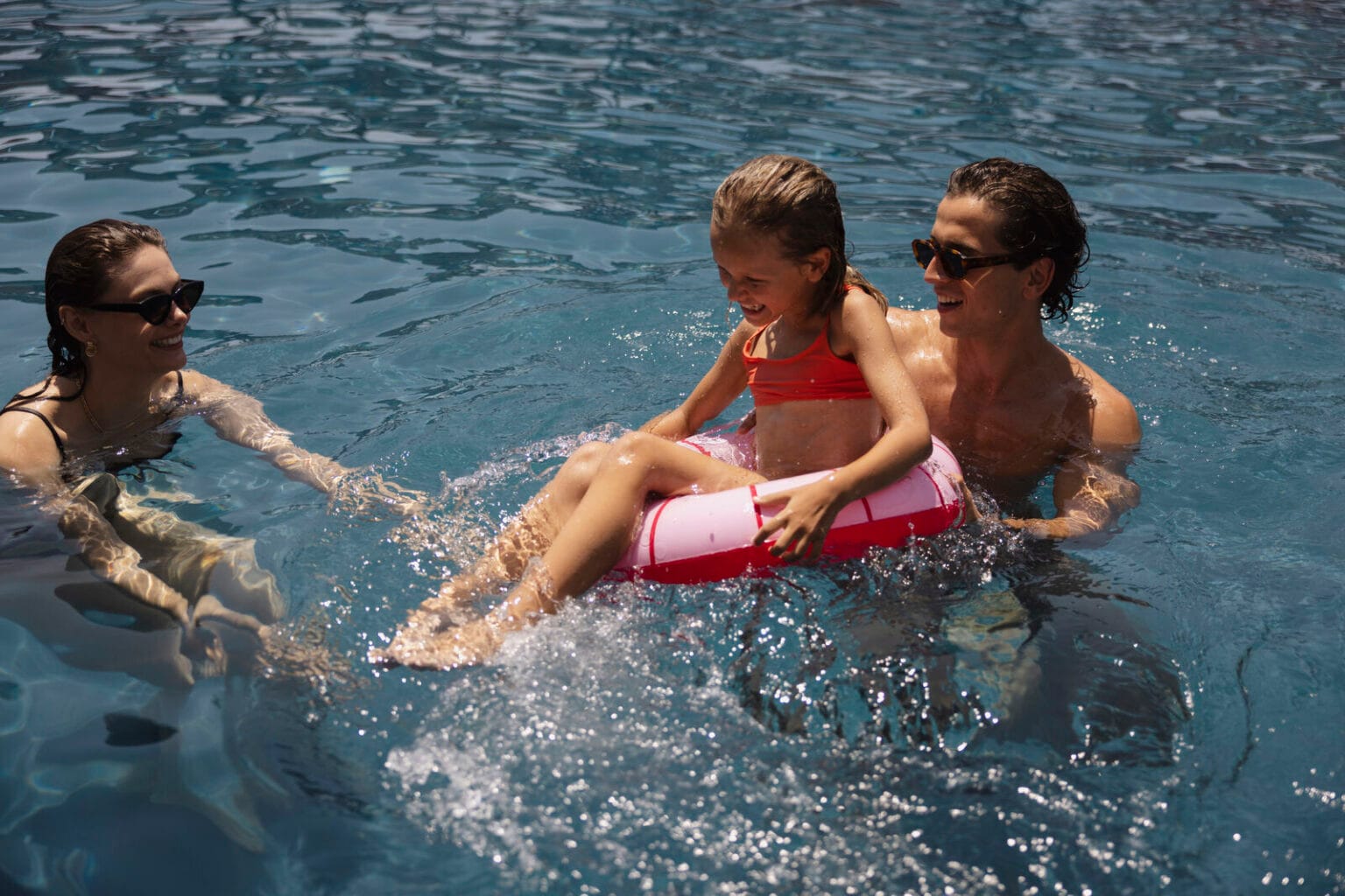 family moments mesoyios pool (2) medium