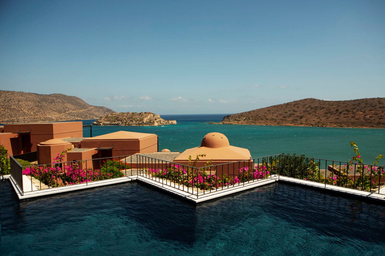 luxury villa domes of elounda, autograph collection medium