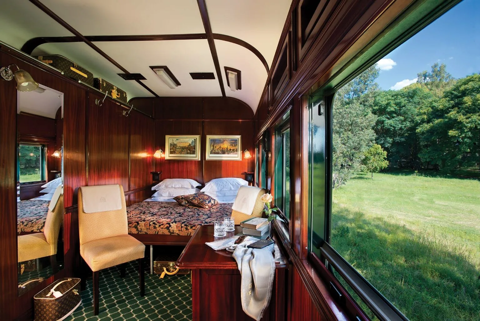 rovos rail deluxe double suite