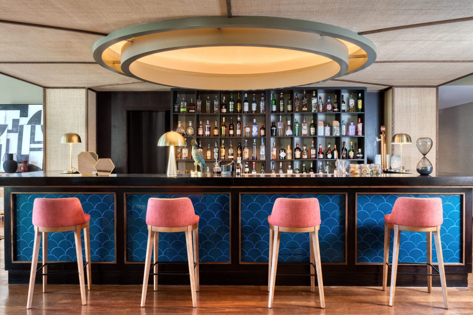 the migratory bar 01 medium