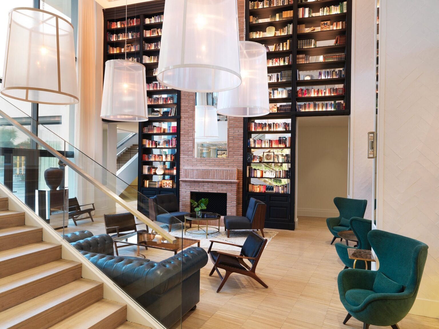 camiral golf & wellness biblioteka