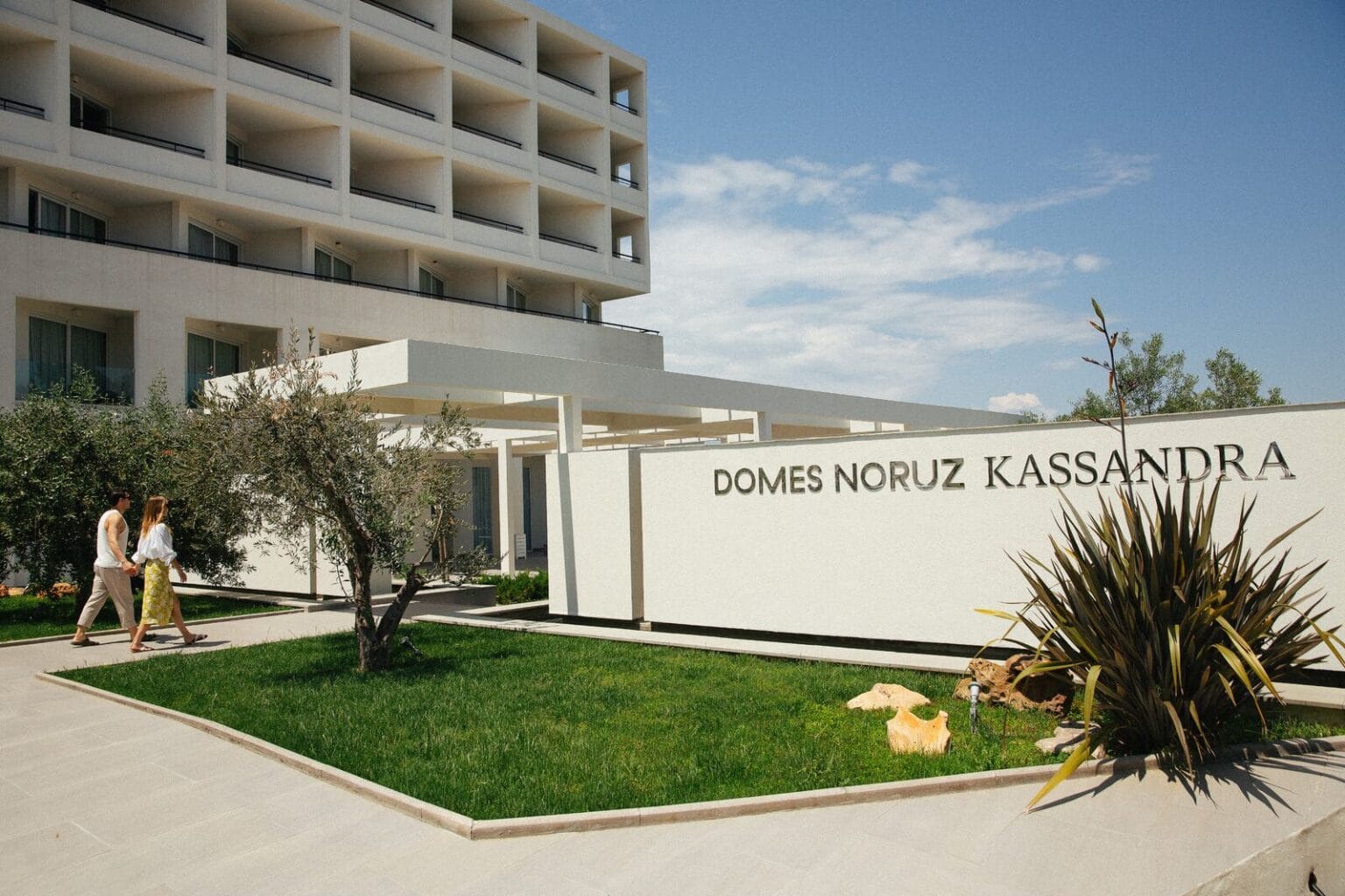 domes noruz kassandra carter (19)