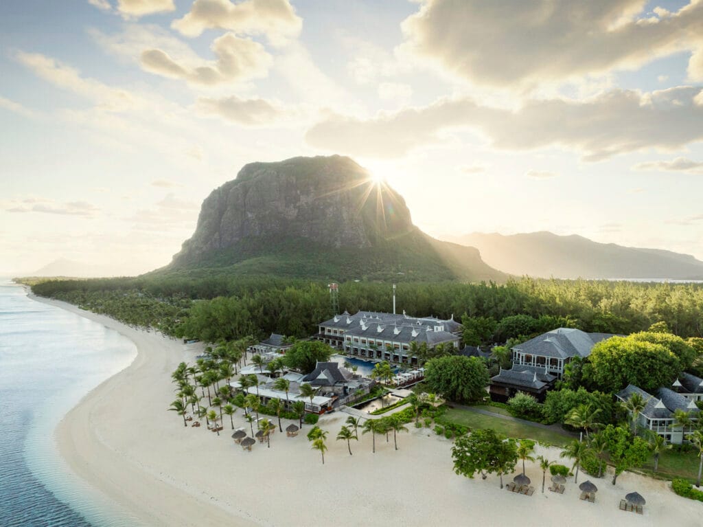 the st regis le morne mauritius hotel