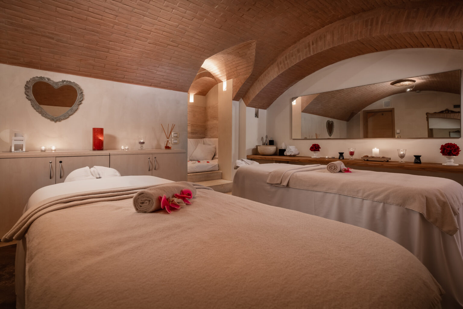 castello di velona olispa cabin massage