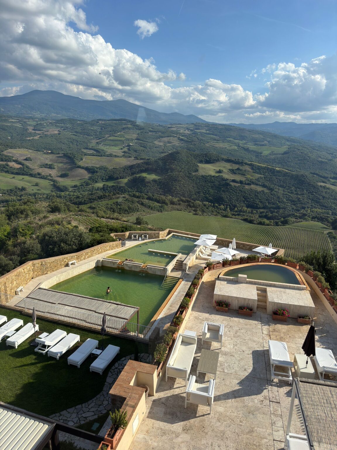 castello di velona pool terrace