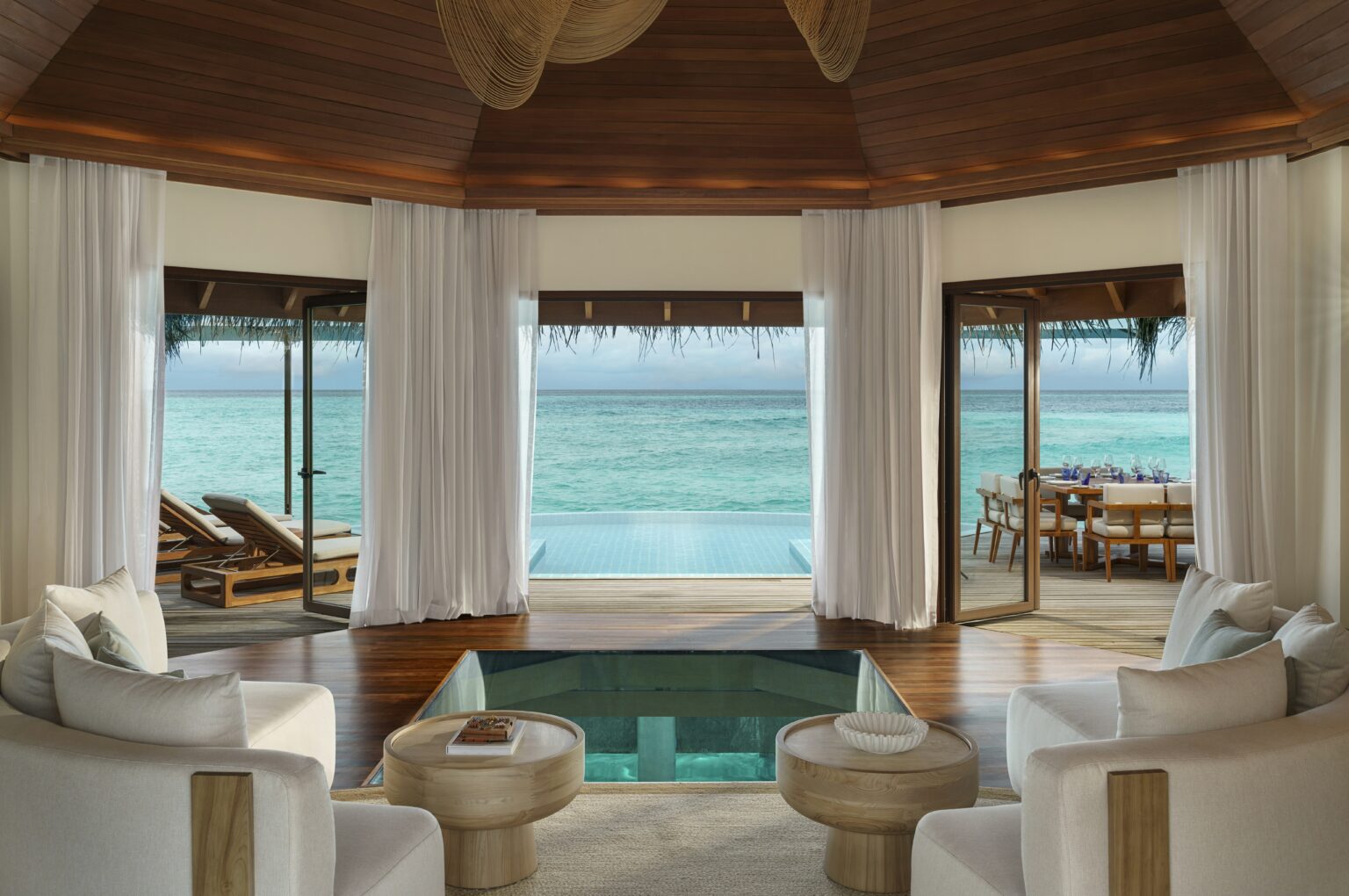 huvafen fushi huvafen fushi tropical serenity in maldivian luxury