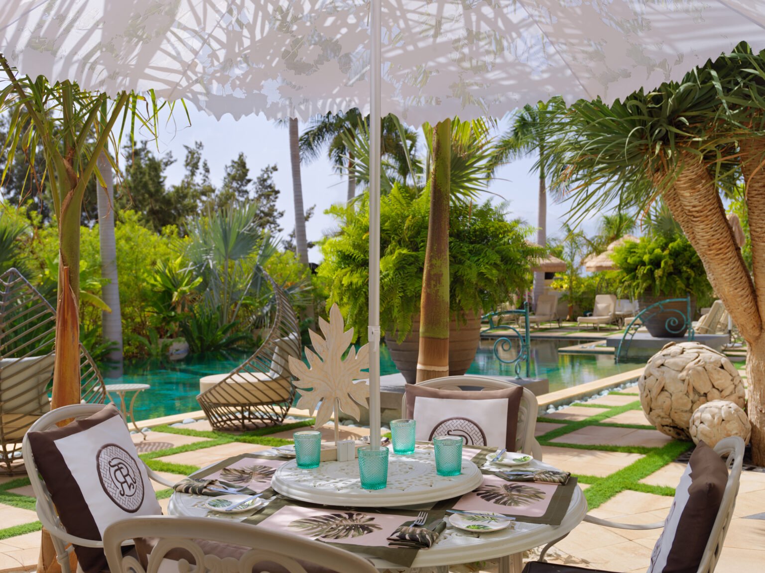 All copyrights reserved, this image on this site and it's copyright owned by the photographer. Image is not to be reprinted or reused without the express permission of the photographer who took it. Copyrihgt uses for Royal Garden Villas for sales and marketing promotions only