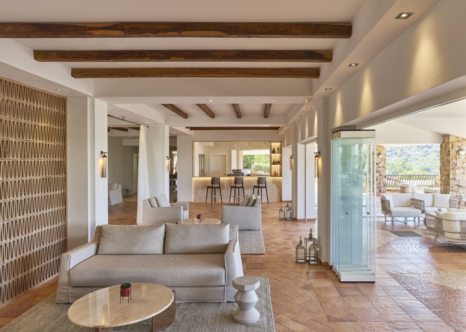 Conrad-Chia-Laguna-Sardinia-15