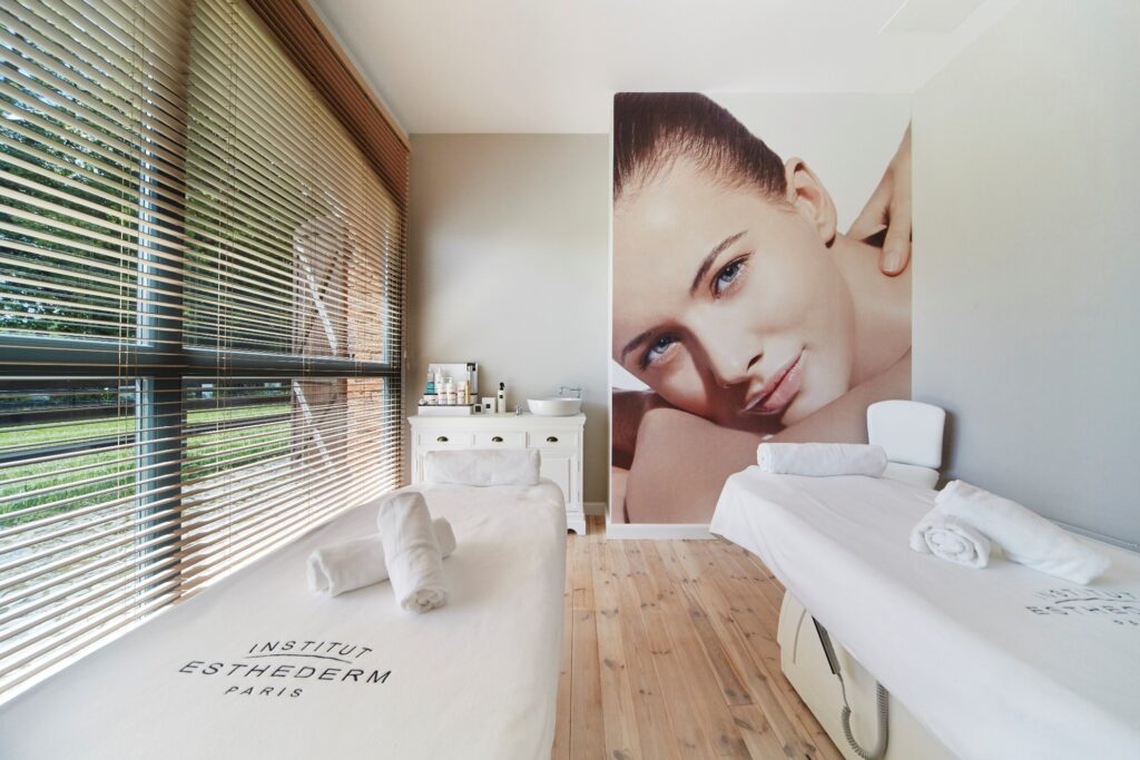 esthederm gabinet ciekocinko