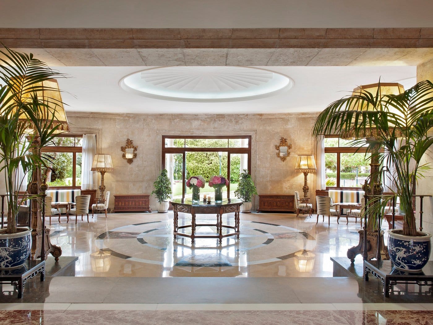 hostal de la gavina hotel lobby