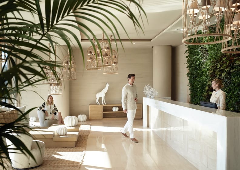 ikos dassia biuro carter (20)