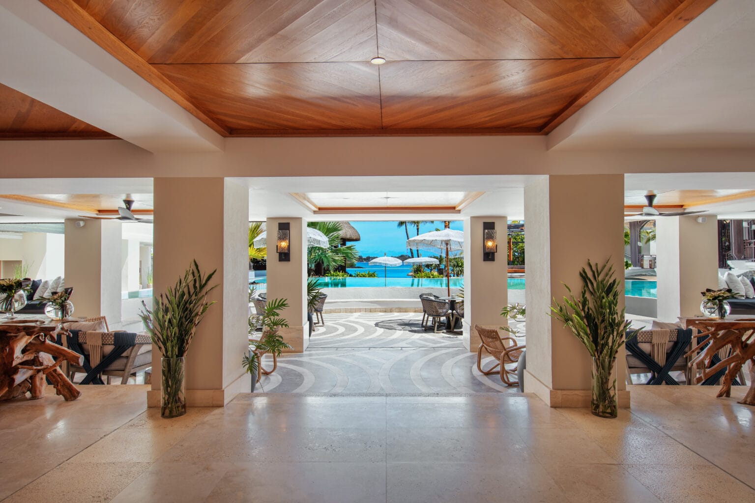 shangri la le touessrok mauritius lobby 3