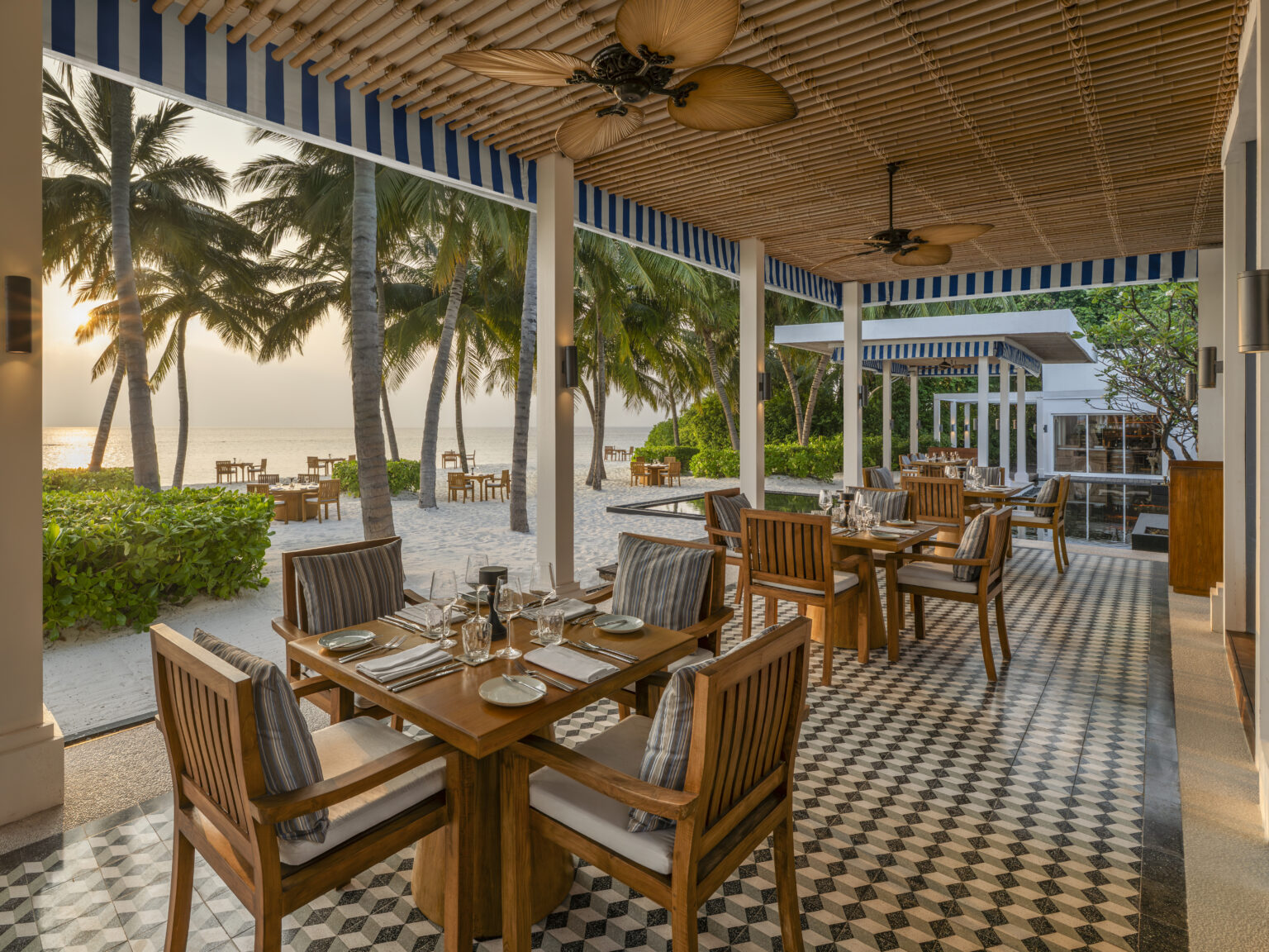 ak mlehp thari dining area sunset 01