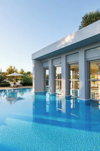 ikos olivia outdoor spa pool 395x594