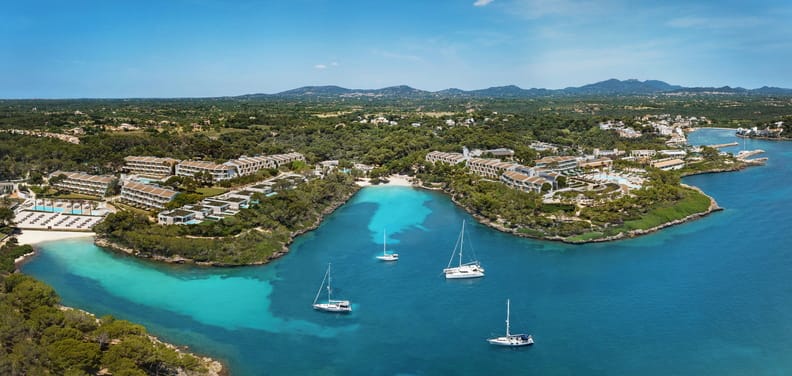 ikos porto petro overviewipp23 2 5537 panorama c 792x376