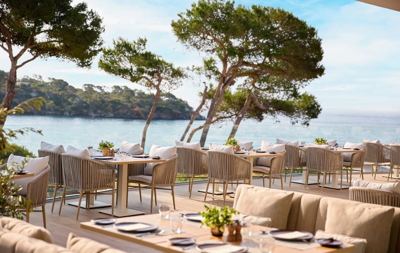 ikos porto petro oliva restaurant 2520 vol.3 792x500 (1)