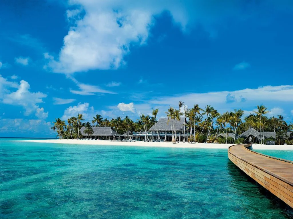 Blick auf eine Insel auf den Malediven