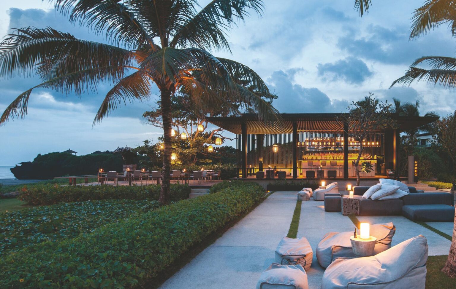 010-Ombak-Restaurant-at-Dusk.jpg
