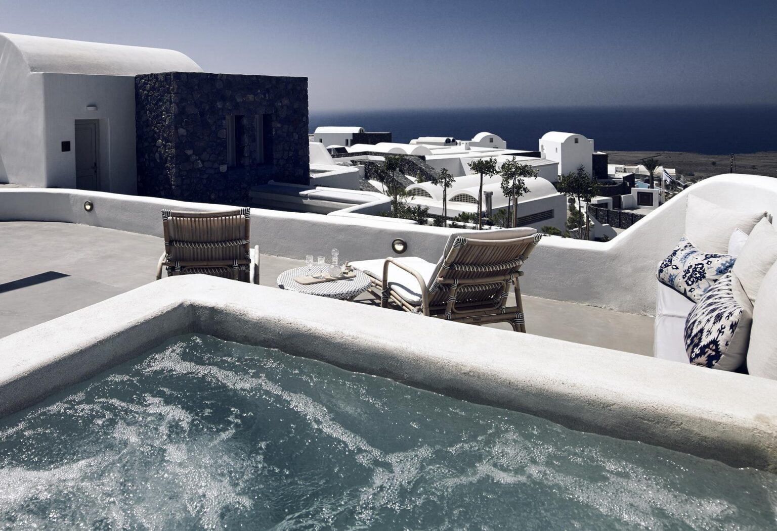 Santo Maris Oia Luxury Suites and Spa 11