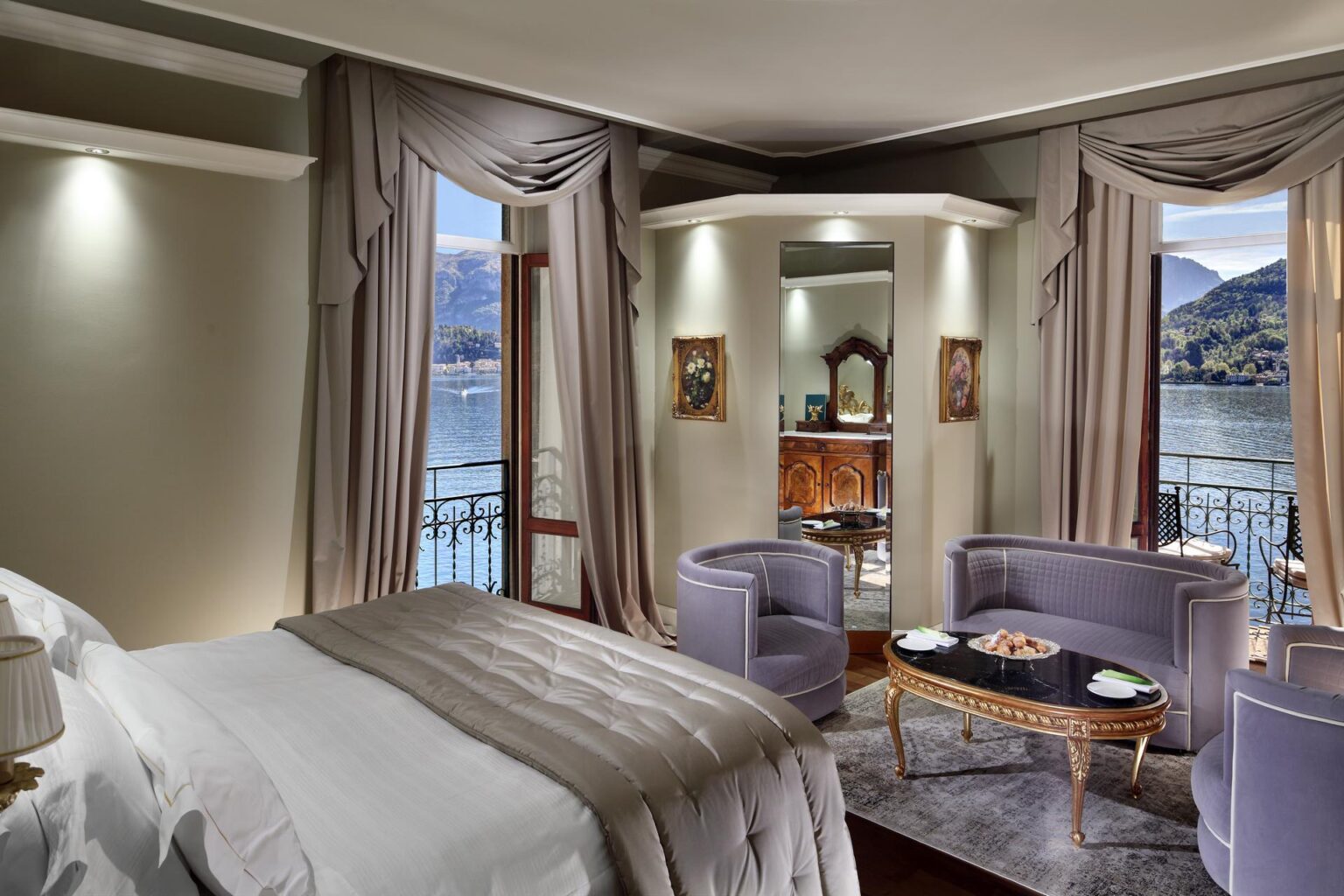 14-Lake-View-Deluxe-Room.jpg