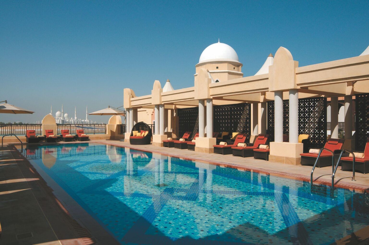 14-Shangri-La-Hotel-Qaryat-Al-Beri-Abu-Dhabi.jpg