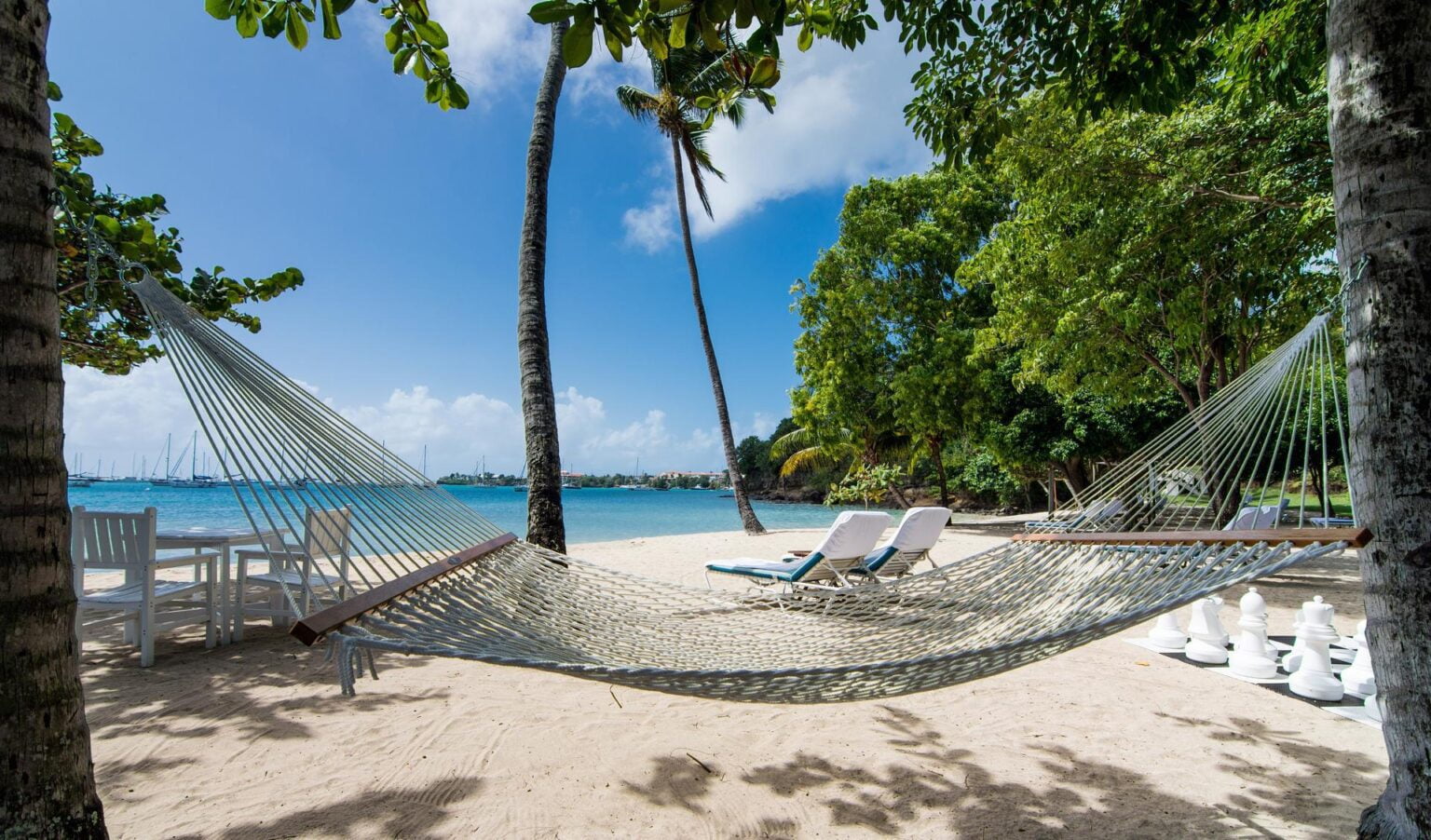 2.-Calabash-Beach-Hammock.jpg