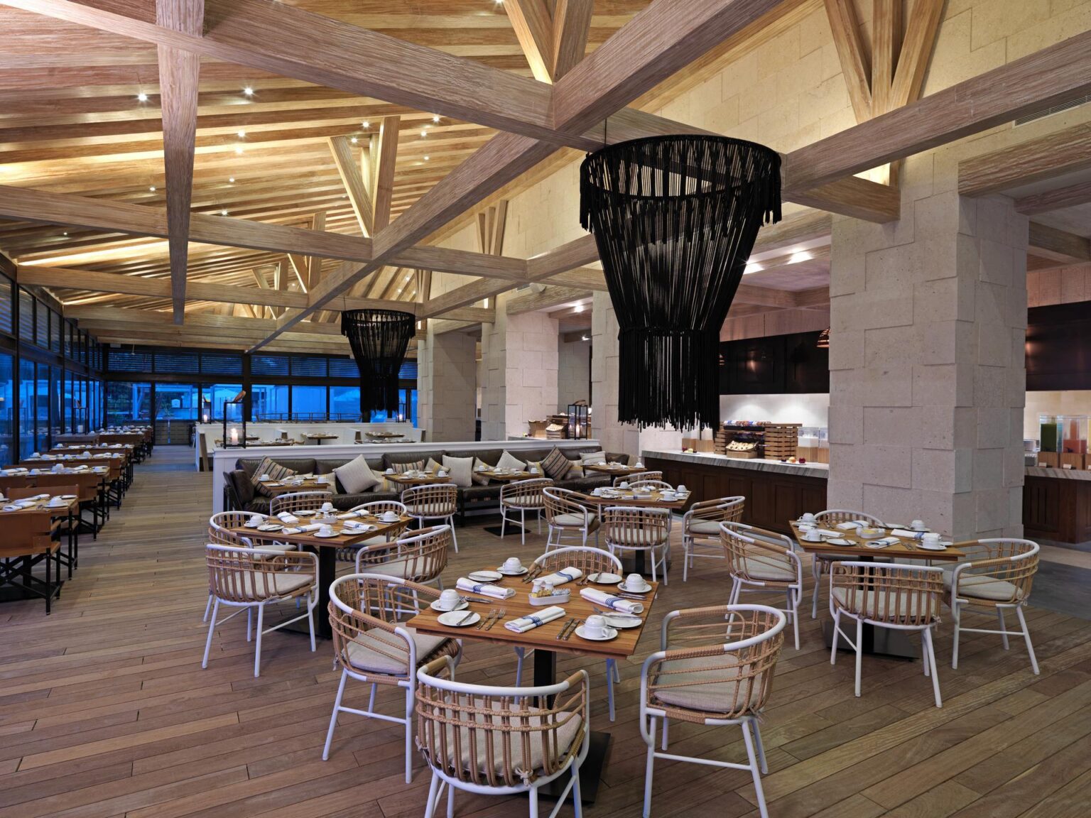 20.87-Restaurant.jpg