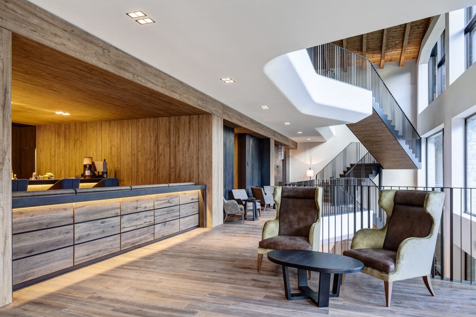 2014_12_GHCM_lounge3.jpg