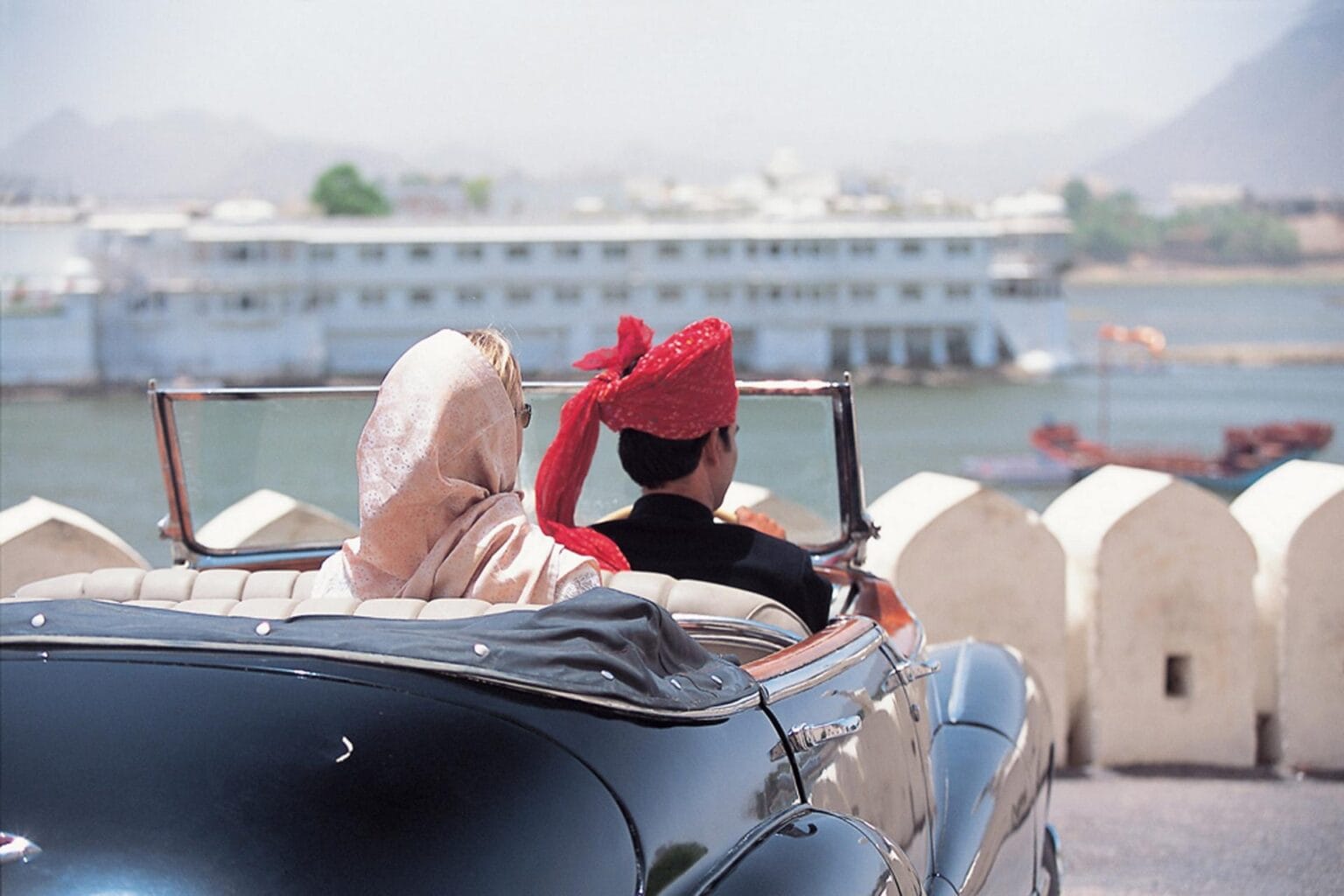 21-gorne-lub-to-TAJ-Lake-Palace.jpg