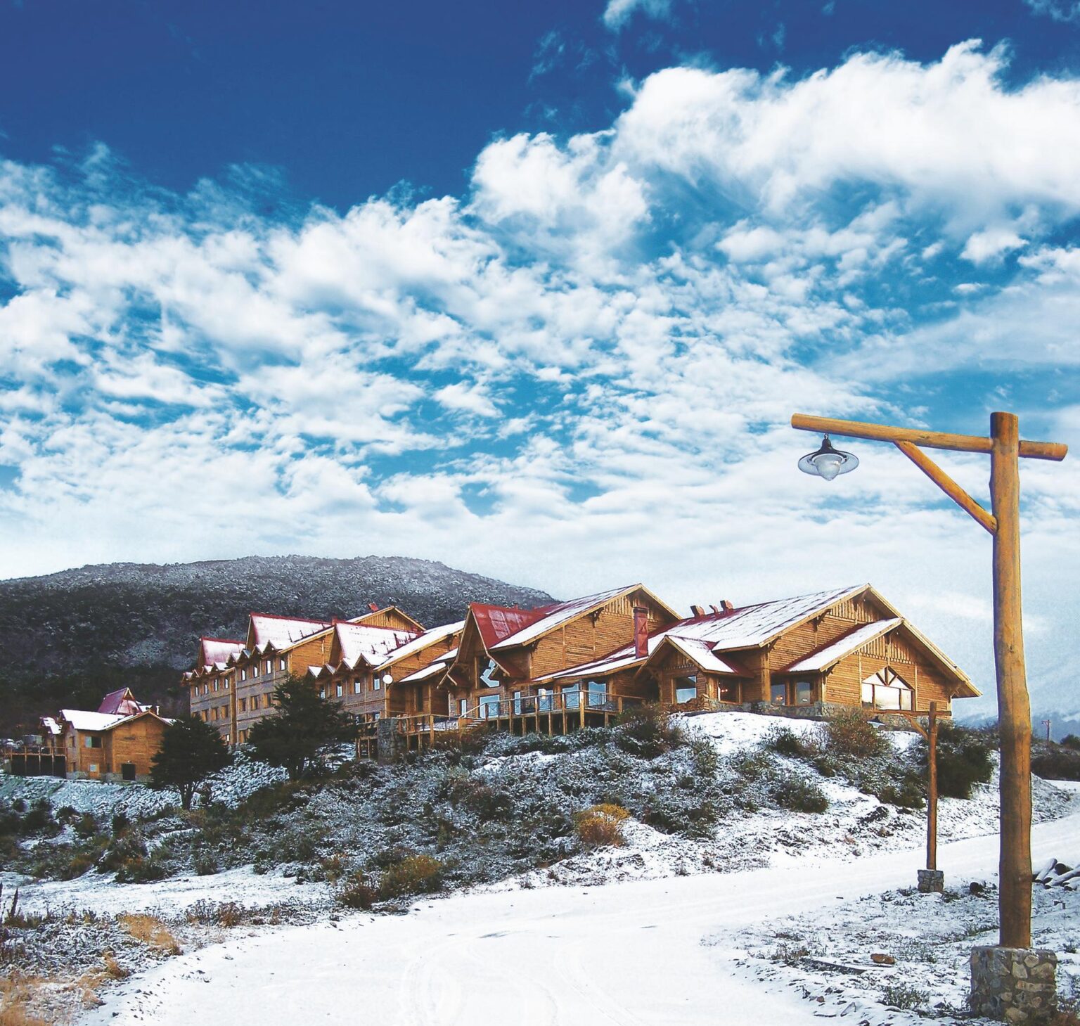 38632766-H1-hotel_con_nieve.jpg