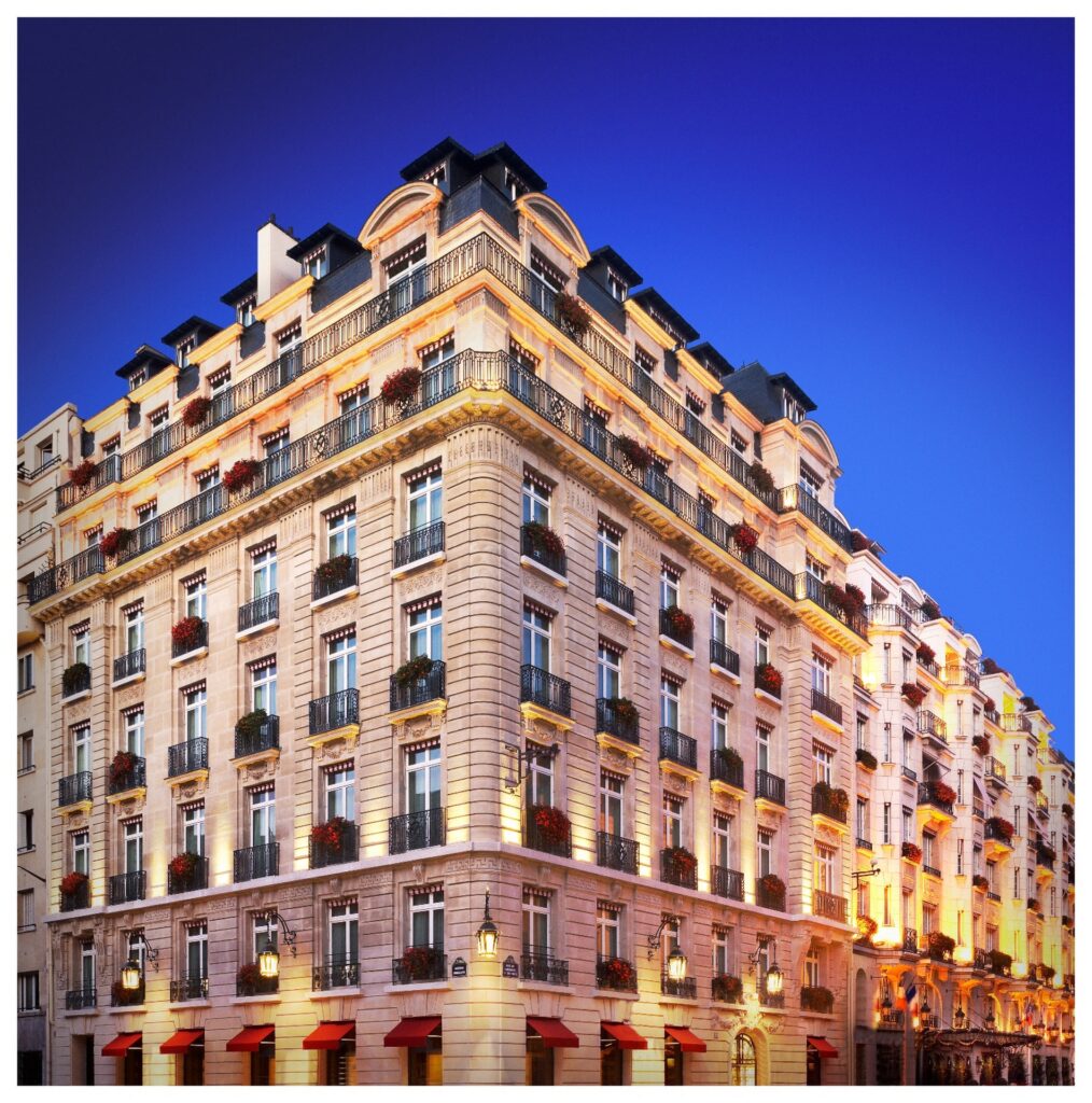 HOTEL LE BRISTOL フランス語 HOTEL LE BRISTOL フランス語 Le Bristol Paris, France – Hotel