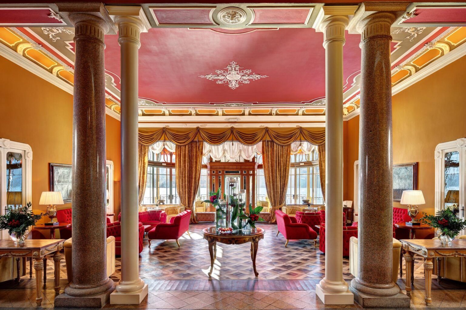 4-Lobby.jpg