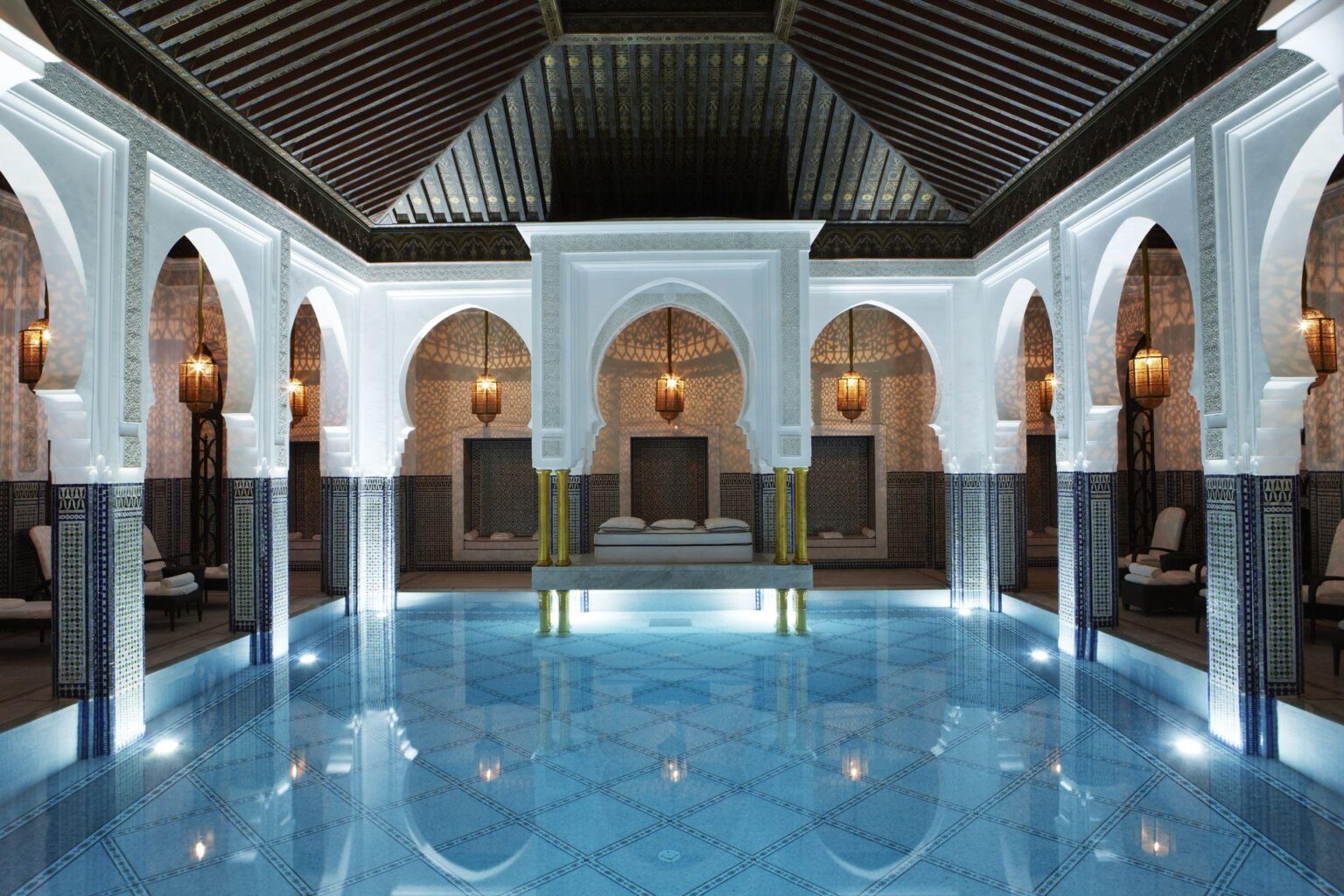 40545973-H1-Indoor_Pool.jpg