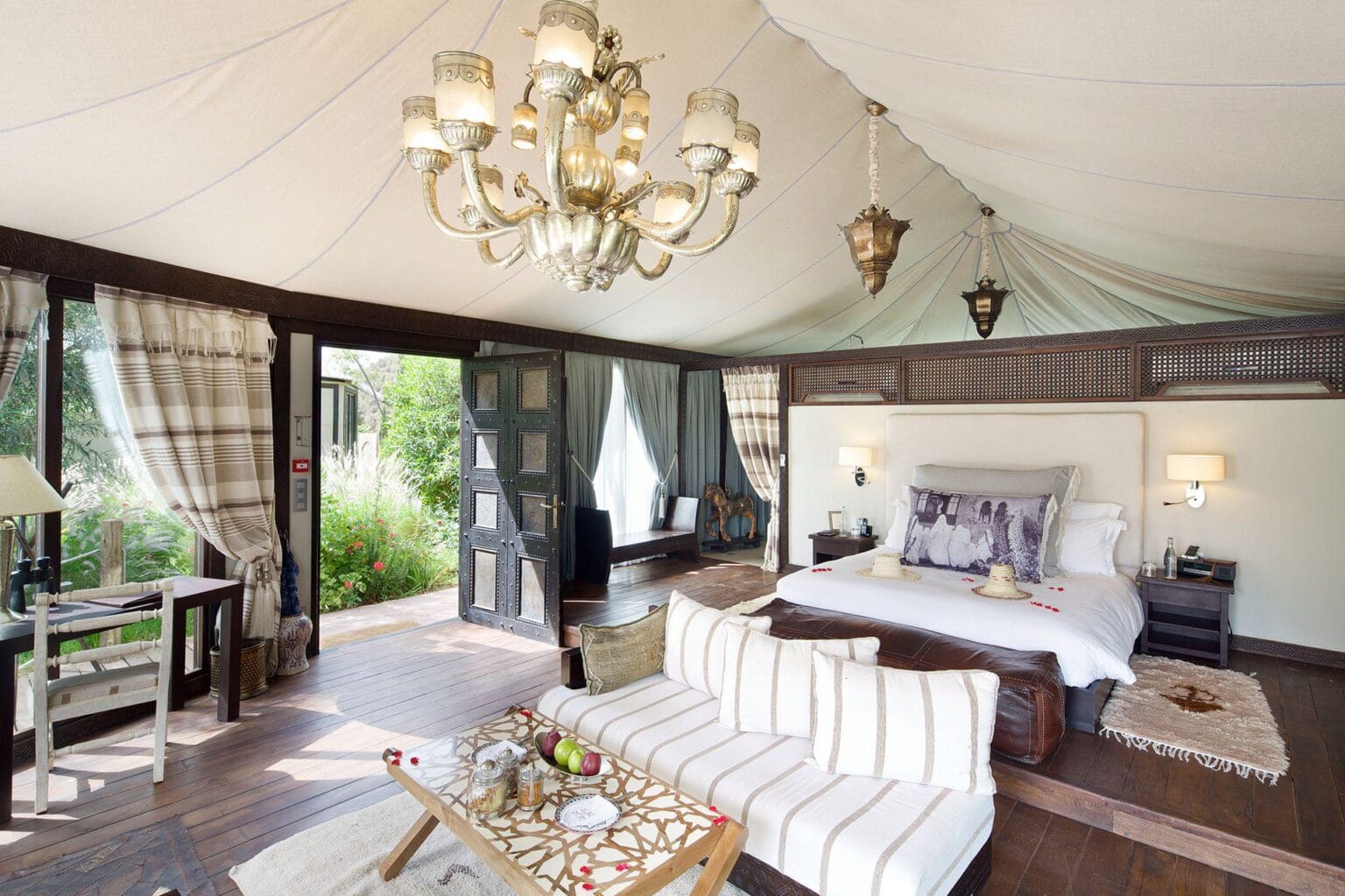 56-berber-tent.jpg