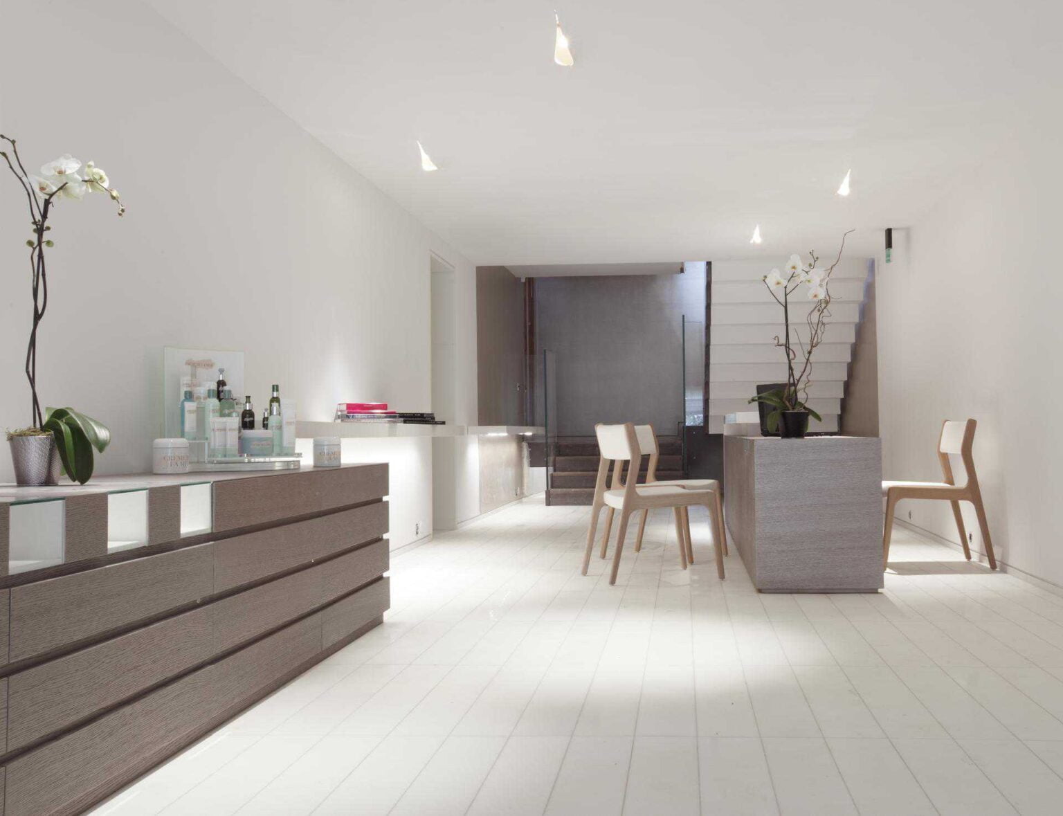 57322616-H1-image114.jpg