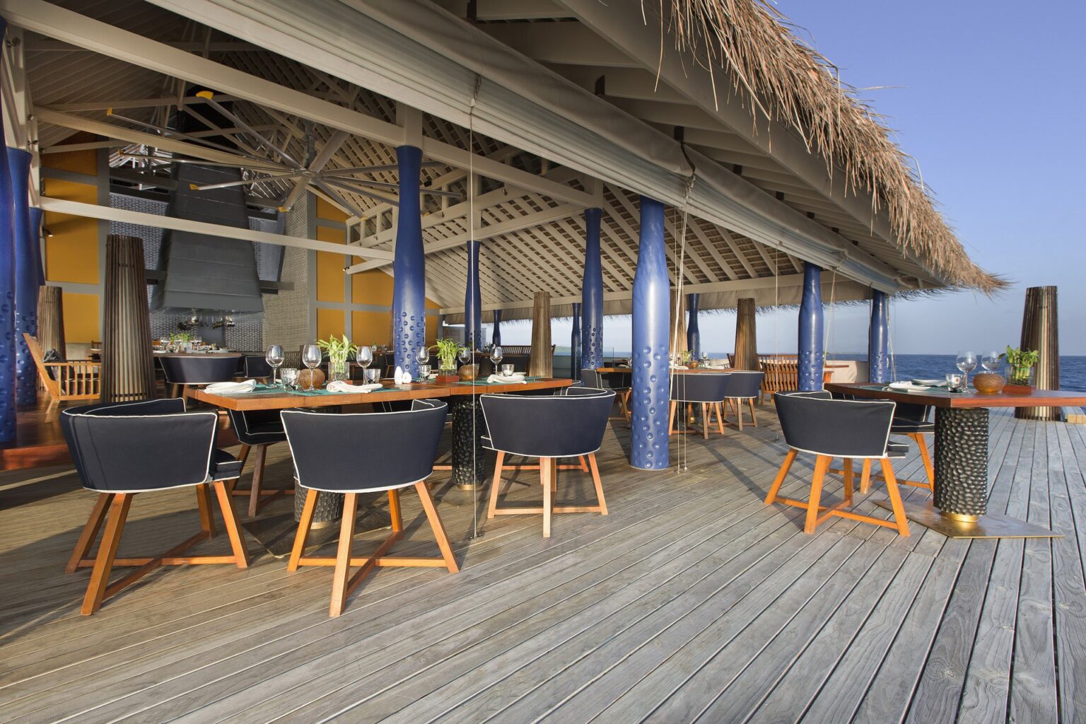 61617798-H1-Salt_outdoor_deck_seating.jpg