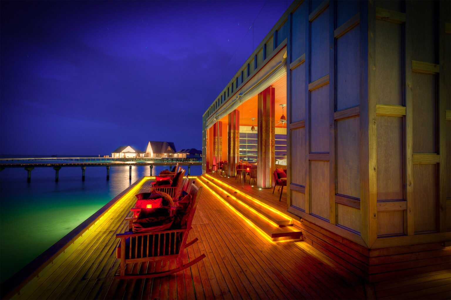 61618105-H1-Sky_Bar_deck_at_night.jpg