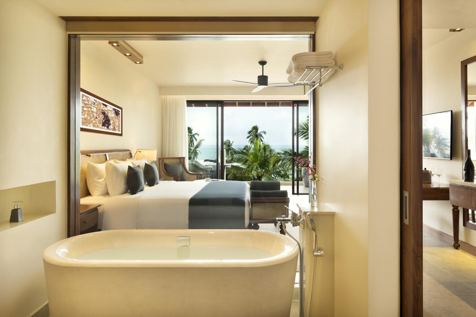 69483946-H1-ATAN_Premier_Ocean_View_Room_Bath_01_G_A_L.jpg