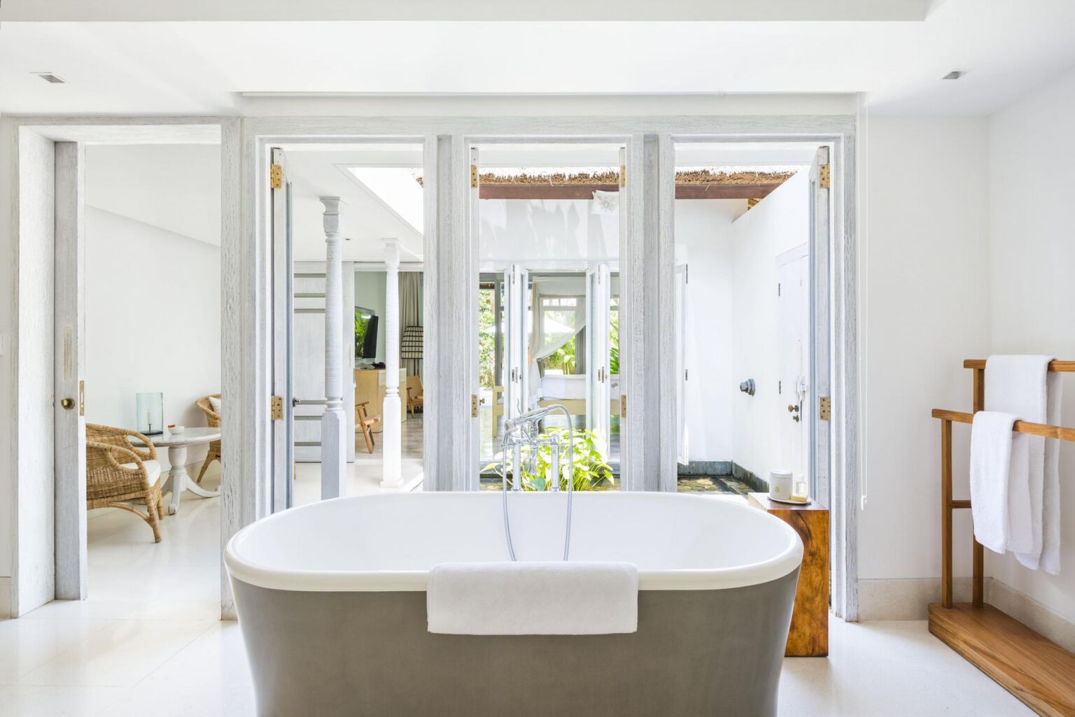 81956046-H1-Garden_Pool_Villa_-_Bathroom.jpg