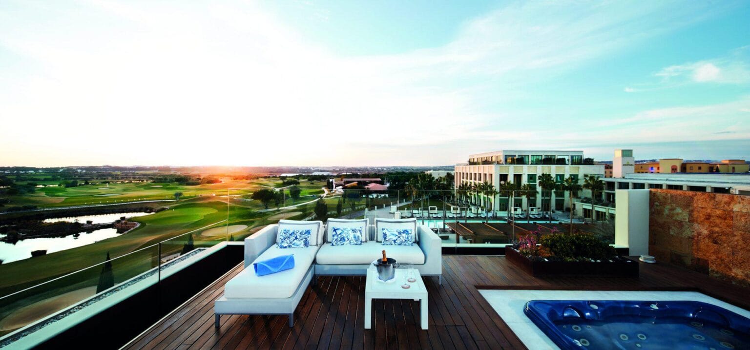 91989950-H1-Anantara_Vilamoura_Presidential_Suite_View.jpg