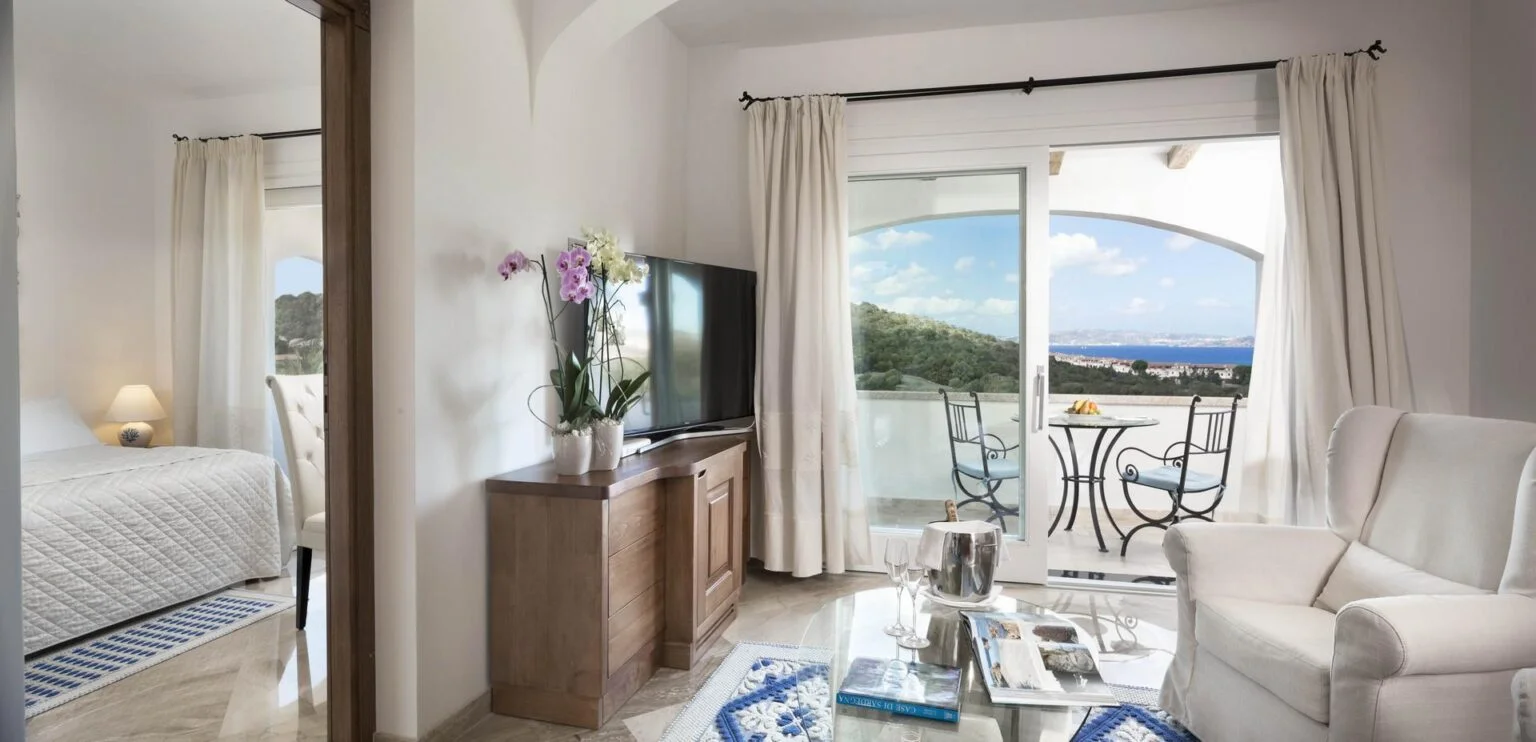 A18-Suite-Premium-Vista-Mare-Hotel-La-Rocca-Resort-Spa-302.jpg