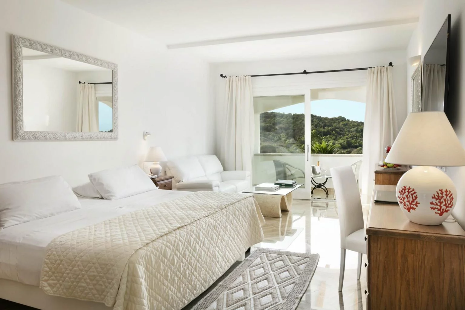 A24-Camera-Superior-Hotel-La-Rocca-Resort-Spa.jpg