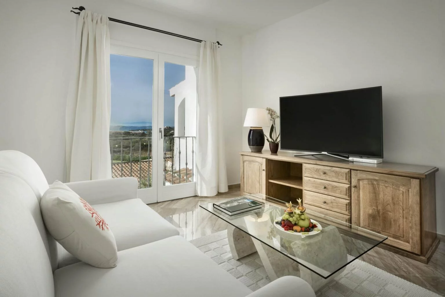 A27-Soggiorno-Suite-Premium-Vista-Mare-Hotel-La-Rocca-Resort-spa-305.jpg