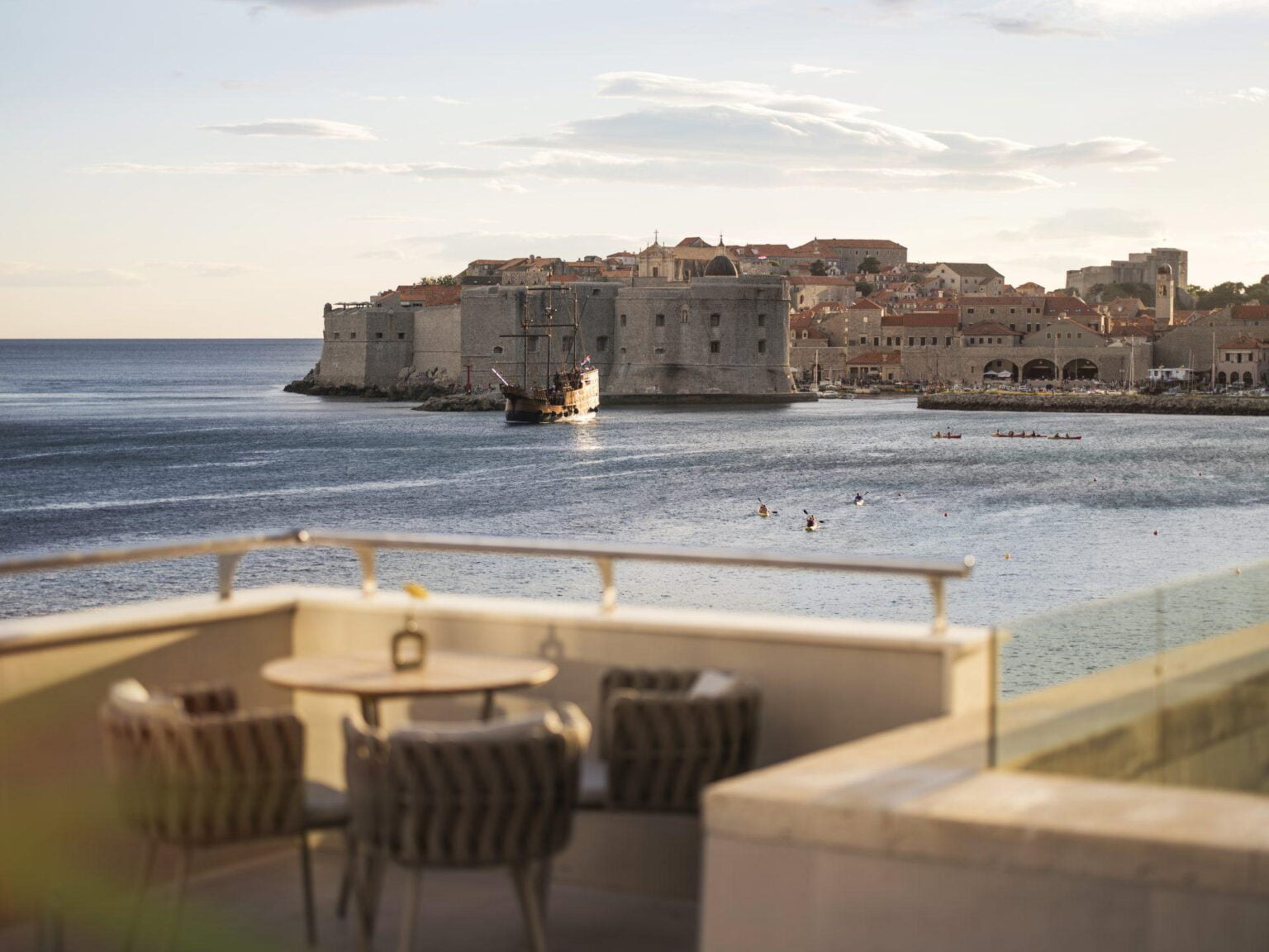 ALH_HotelExcelsiorDubrovnik_AbakusPianoBar_Terrace_3.jpg