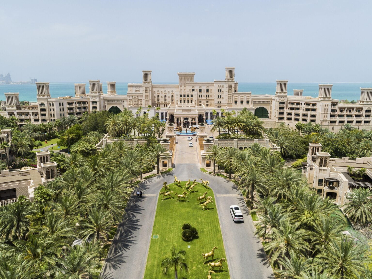 Al-Qasr-1.jpg