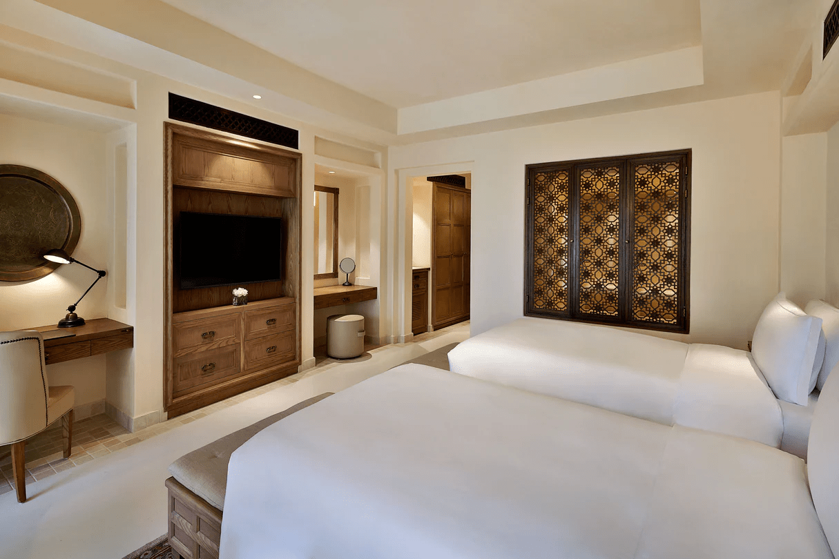 Al Wathba, A Luxury Collection Desert Hotel | Carter.eu