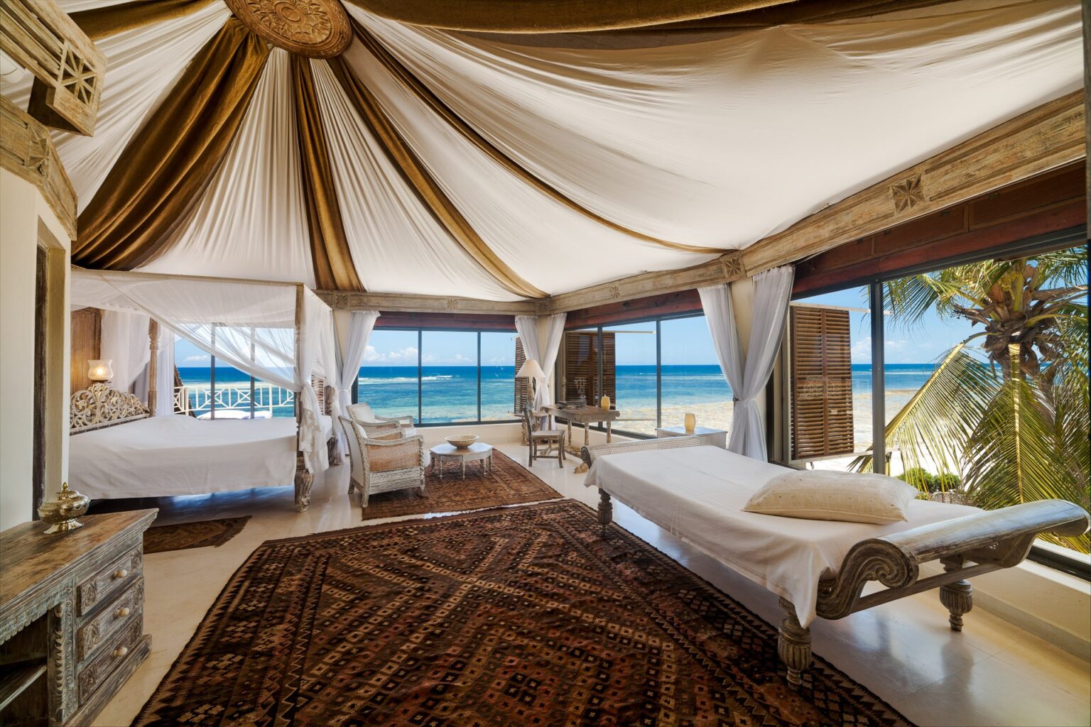 Alfajiri-Cliff-a-Master-Bedroom-WIDE.jpg